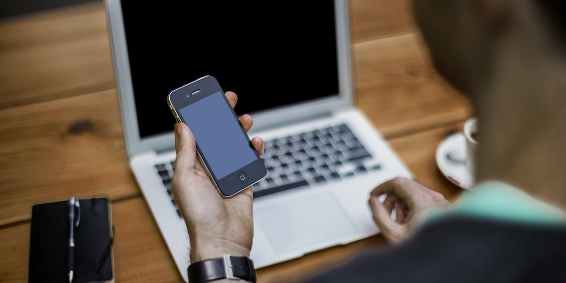 Mobile vs Desktop on Bubinga: A User Guide to Trading Access