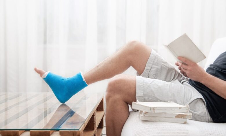 WellHealthOrganic Surgery for Wrist and Ankle Injuries: A Complete Guide