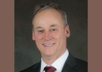 Hank Adams Kiewit: Leading Construction and Engineering at Kiewit