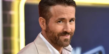 Ryan Reynolds: Biography Business Ventures Net Worth and Family
